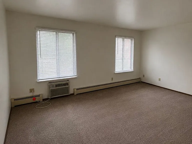 1020vine — Photo 5