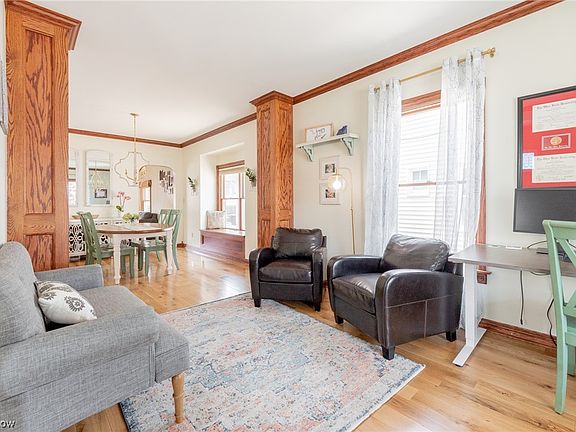 4th image of 19315 Riverview Ave