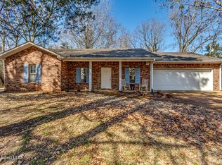 209 Fletchers Chapel Rd, Bentonia, MS 39040