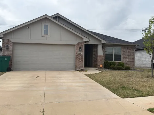 15913 Boulderdown Dr, Oklahoma City, OK 73170