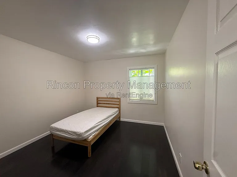 238 Douglas Ave — Photo 7