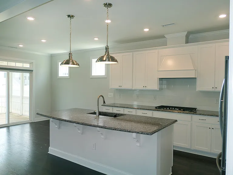 80 Two Creeks Loop — Photo 12