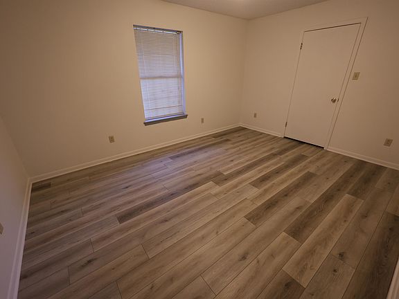 5th image of 1304 Nottingham St