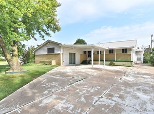 5905 E 26th St, Tulsa, OK 74114