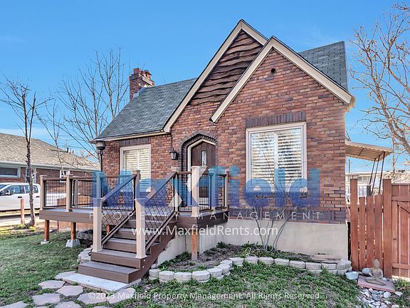 2nd image of 2559 S Green St