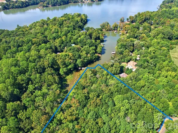 0 Lochfoot Dr, Charlotte, NC 28278