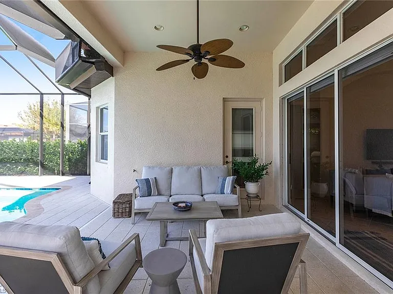 7863 Valencia Ct — Photo 40