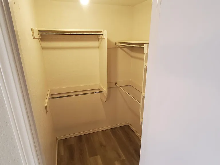 603 Nimrod Rd — Photo 8