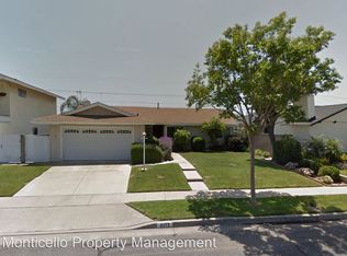 6072 Shields Dr, Huntington Beach, CA 92647