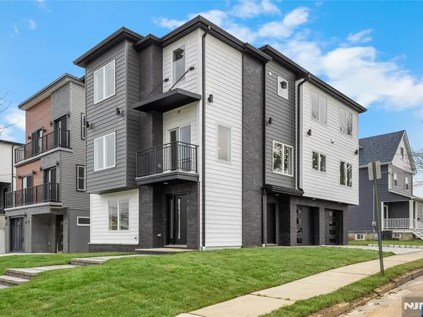 267B Laurel Ave, Kearny, NJ 07032