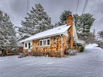 615 W 4th Ave, Derry, PA, 15627