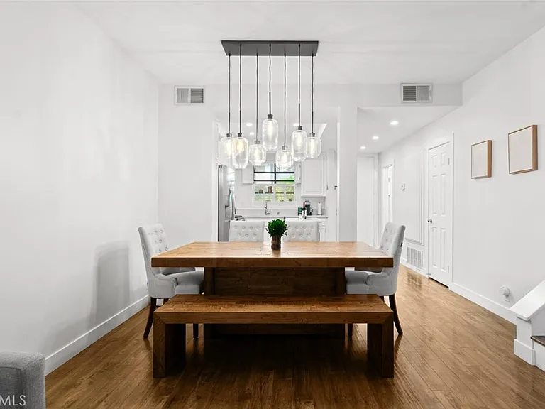8687 Falmouth Ave — Photo 4