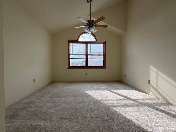 5th image of 8600 S Ventana Dr #4011