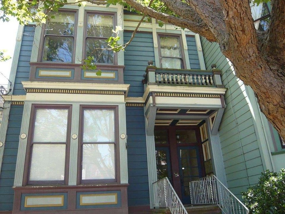 1st image of 145 Henry St #1