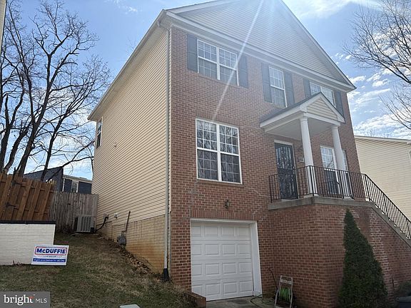 2nd image of 3326 Oxon Run Rd SE