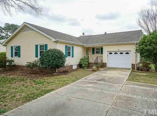 102 Bainbridge Cir, Garner, NC 27529