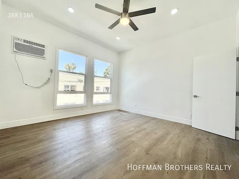 2159 W Washington Blvd #2159 — Photo 6