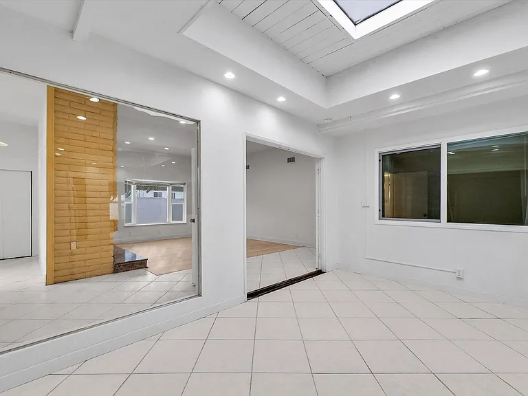 1 Lancewood Way — Photo 46