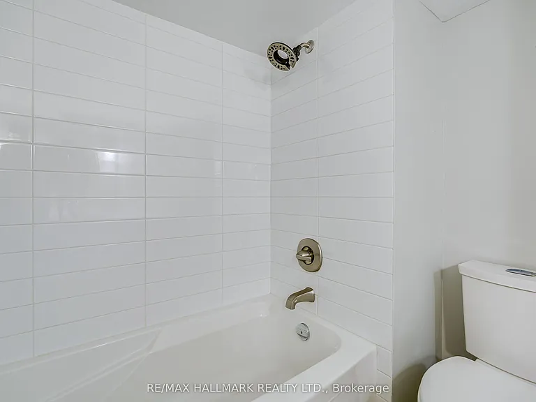 115 Rainsford Rd #LOWER — Photo 11