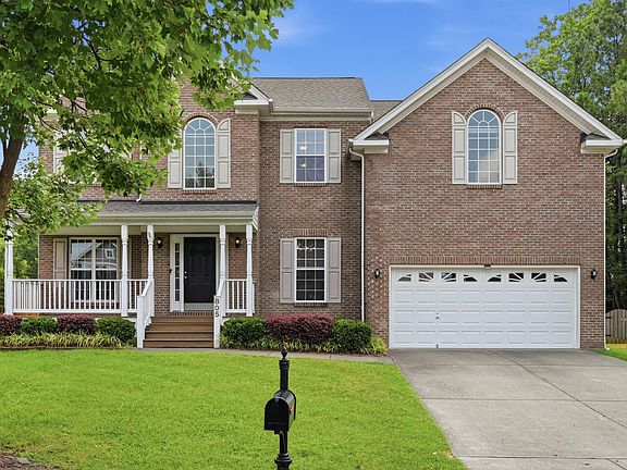 2nd image of 805 Pristine Ln