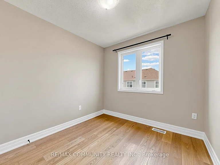 10 Red Fox Pl — Photo 32