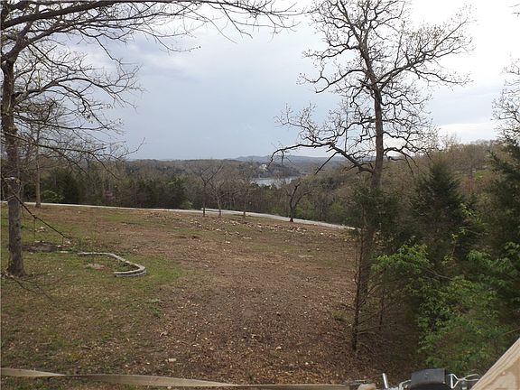 2nd image of 27360 Hickory Dr