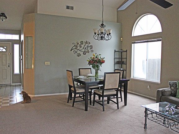 4th image of 551 Scirocco Dr