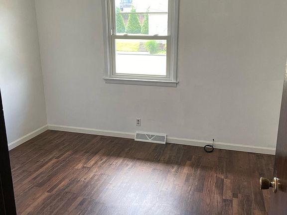 5th image of 107 Gilson Ave #A