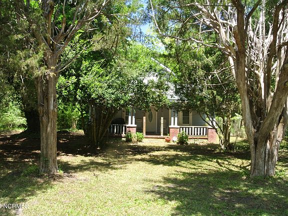 4th image of 1044 Orange Street