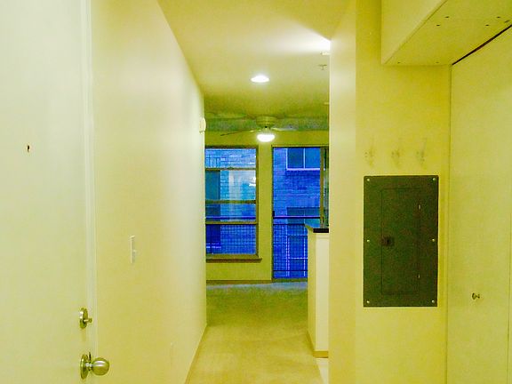 2nd image of 1323 Boren Ave APT 405