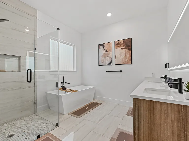 404 Cleaves St — Photo 16