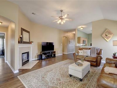 2007 Outwood Mill Ln, Austin, TX, 78744