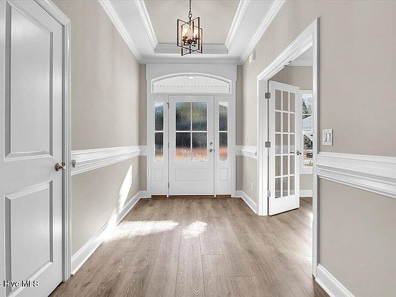 4th image of 576 Hearthside Drive SE