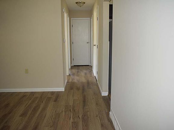 5th image of 2245 Jo Ann Pl