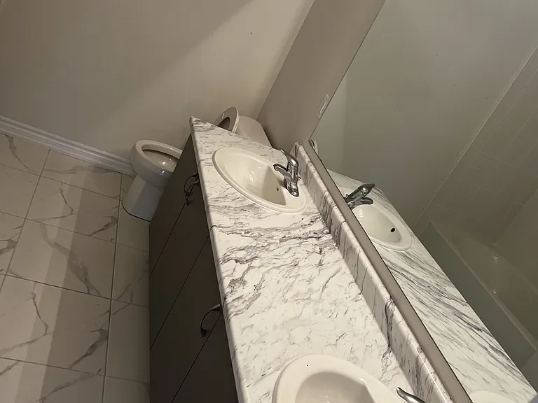 211 Terry Fox Dr — Photo 38