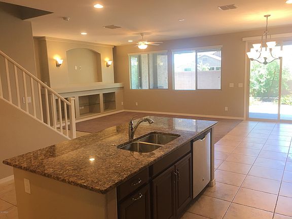 3rd image of 241 E Tonto Pl