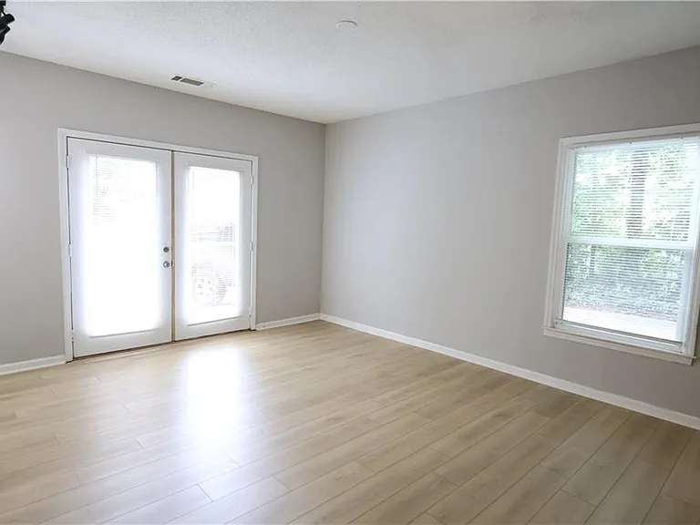 1092 Mountain Springs Dr NW — Photo 8