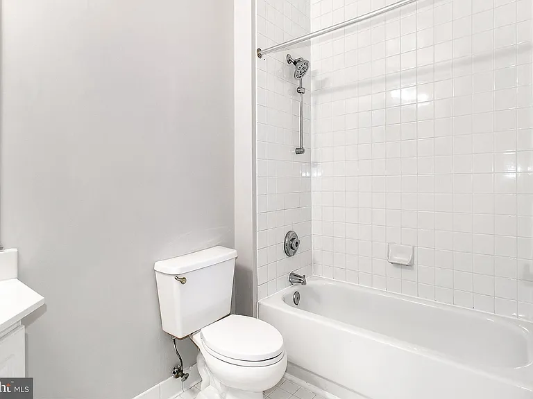 2204 Westcourt Ln #306 — Photo 23