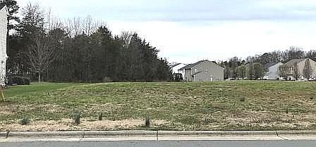 2nd image of 3991 Park Springs Dr