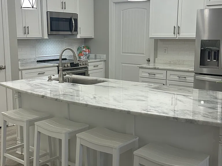 300 Gateway Dr #341 — Photo 2