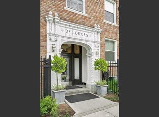 325 Harvard Ave E APT 200, Seattle, WA 98102