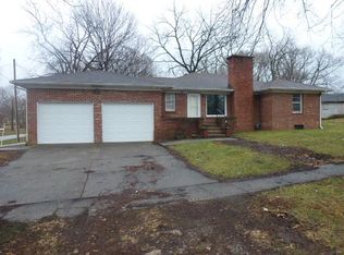 336 N Walnut St, Maroa, IL 61756