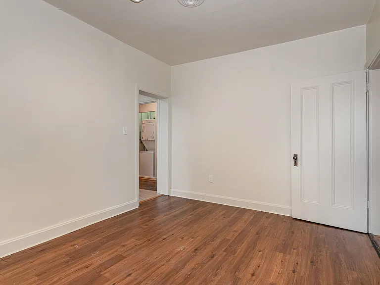 19-23 W High St — Photo 23