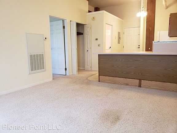 4th image of 1020 1st St #208