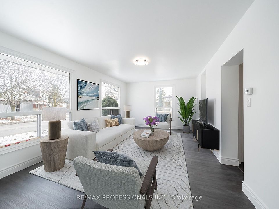 1st image of 174 Thirtieth St