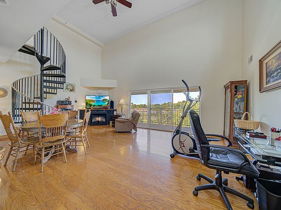 3rd image of 7050 183rd St Unit 409