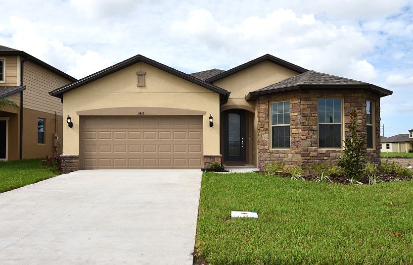 Available Now - 3416 Soaring Dr - Marina