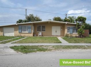 11225 SW 40th Ter, Miami, FL 33165