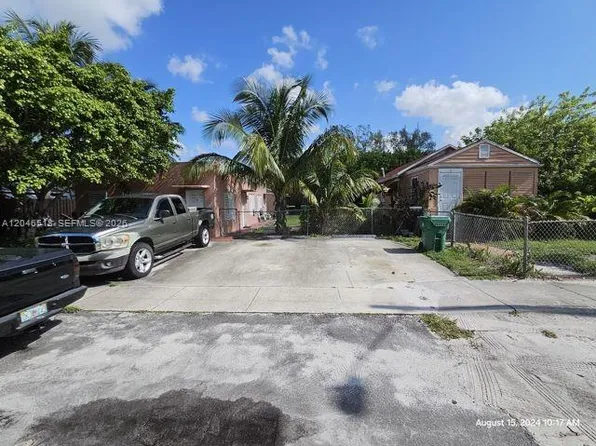 22 SW 11th St, Dania, FL 33004