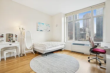 325 Fifth Avenue, #20C